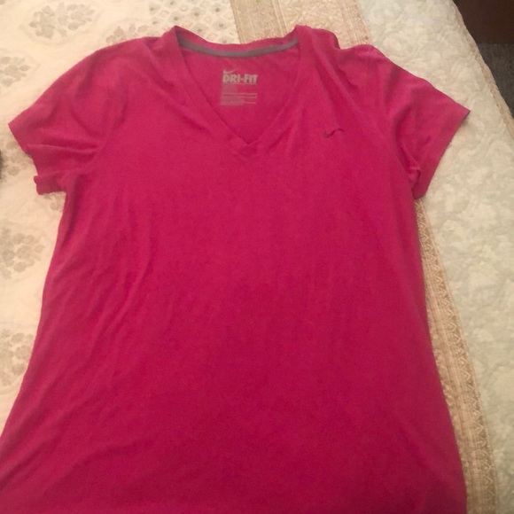Pink Nike Dri-fit Short Sleeve Shirt - Picture 1 of 1